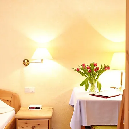 Sonne Hotel